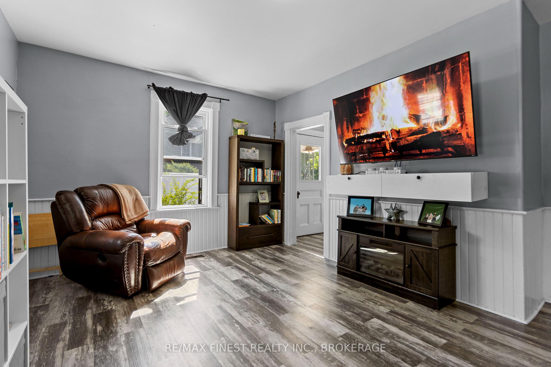 Photo 10 of 4367 Amelia Street, Frontenac, Frontenac South — HOMEH
