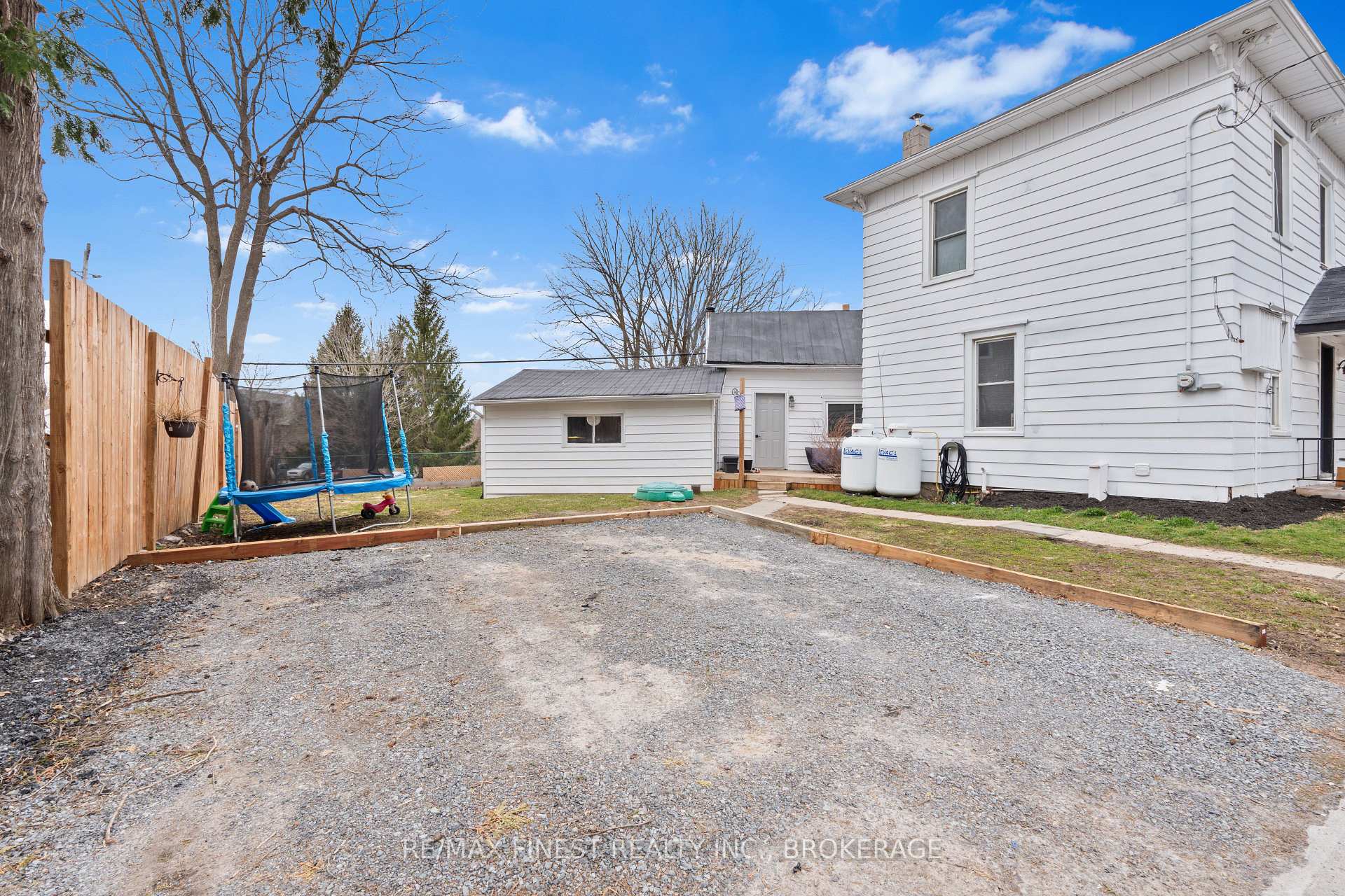 Photo 27 of 4367 Amelia Street, Frontenac, Frontenac South — HOMEH