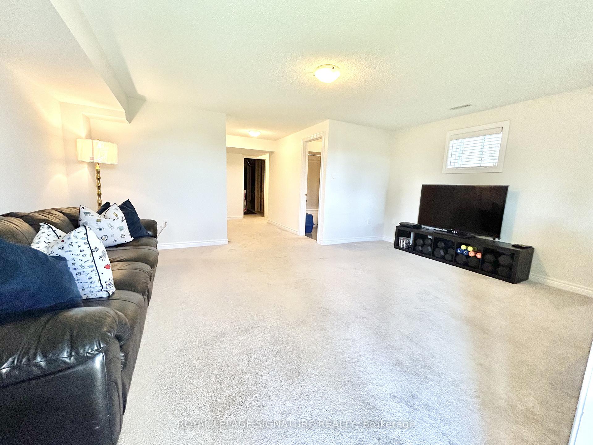 Photo 26 of 10 Zanetta Crescent, Brampton, Credit Valley — HOMEH