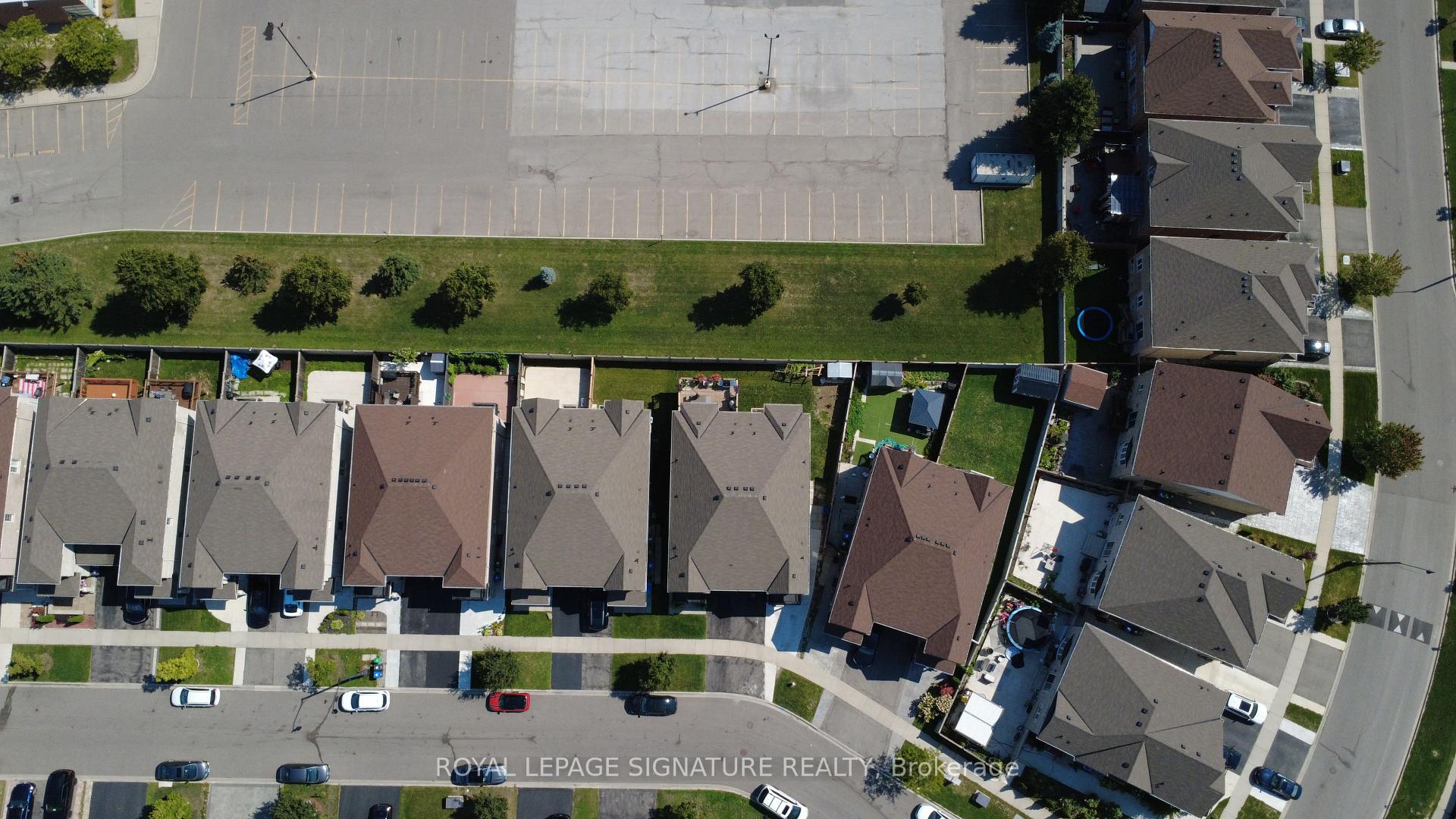 Photo 31 of 10 Zanetta Crescent, Brampton, Credit Valley — HOMEH