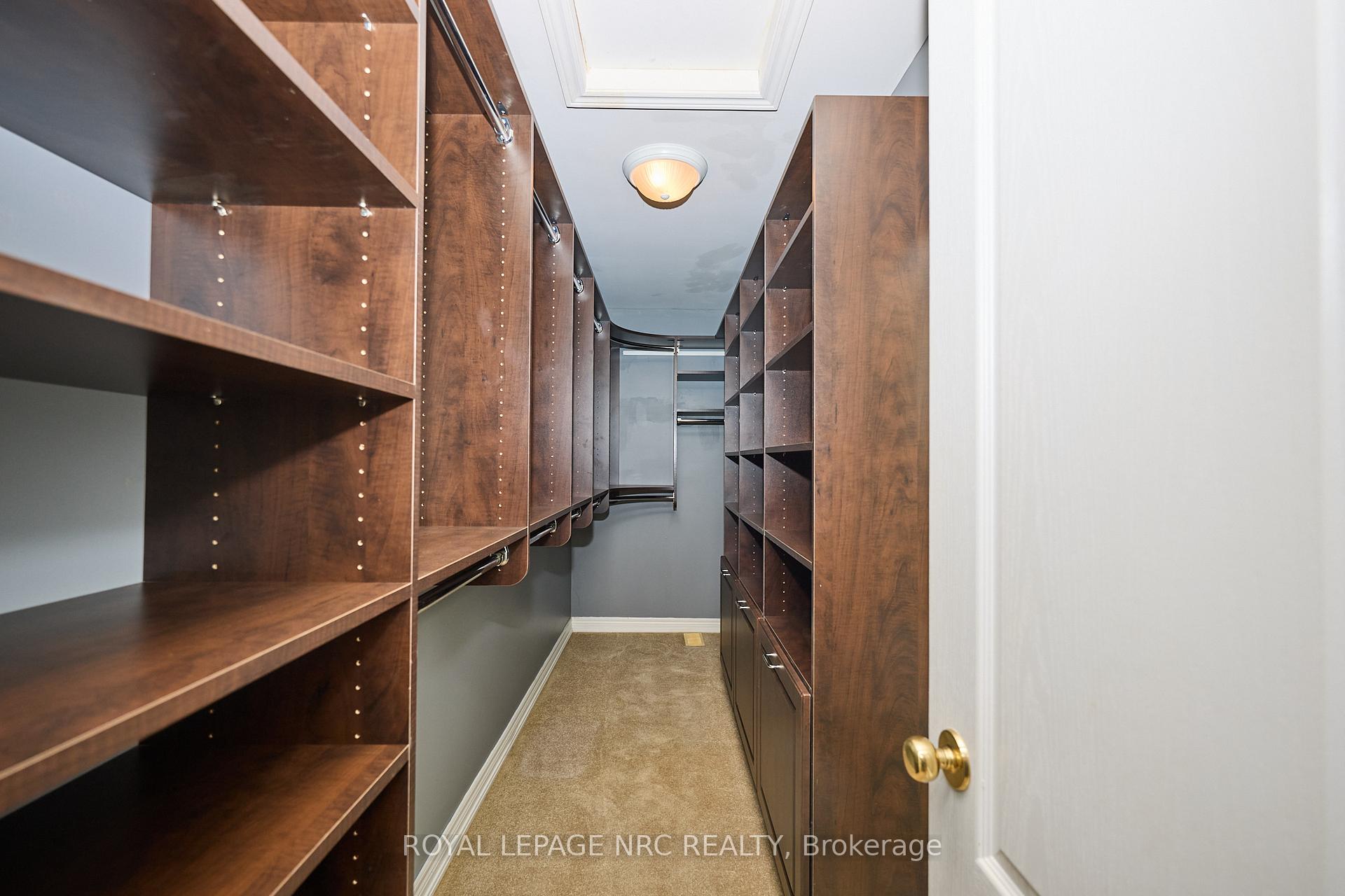 Photo 31 of 23 Moorland Crescent, Hamilton, Meadowlands — HOMEH