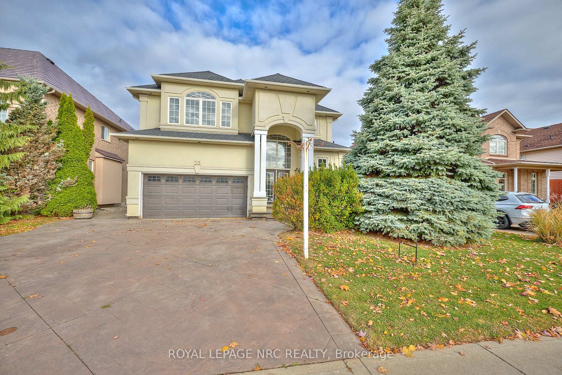 Photo 45 of 23 Moorland Crescent, Hamilton, Meadowlands — HOMEH