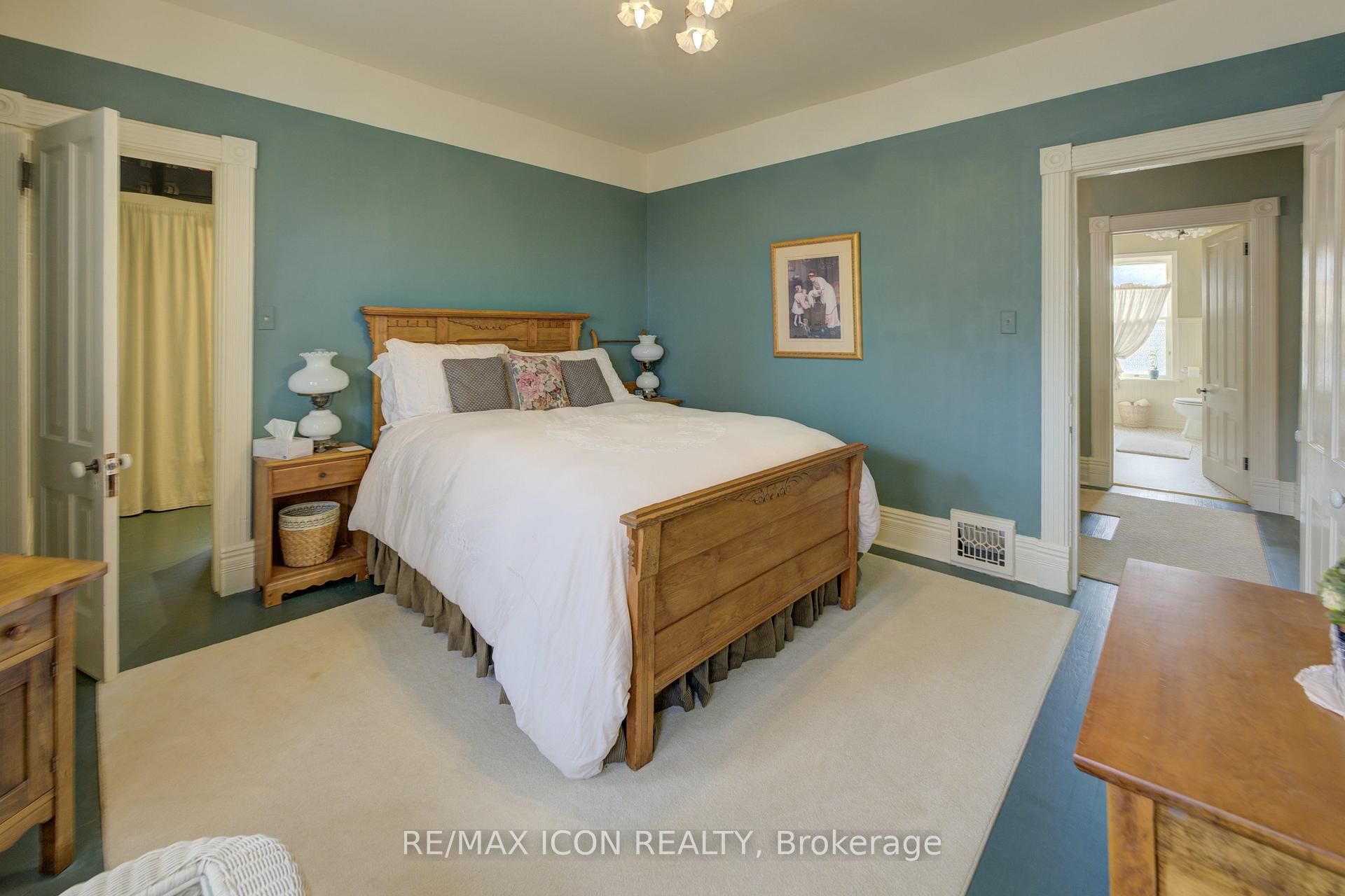 Photo 46 of 22 Harvey Street, Cambridge, Hespeler Village — HOMEH