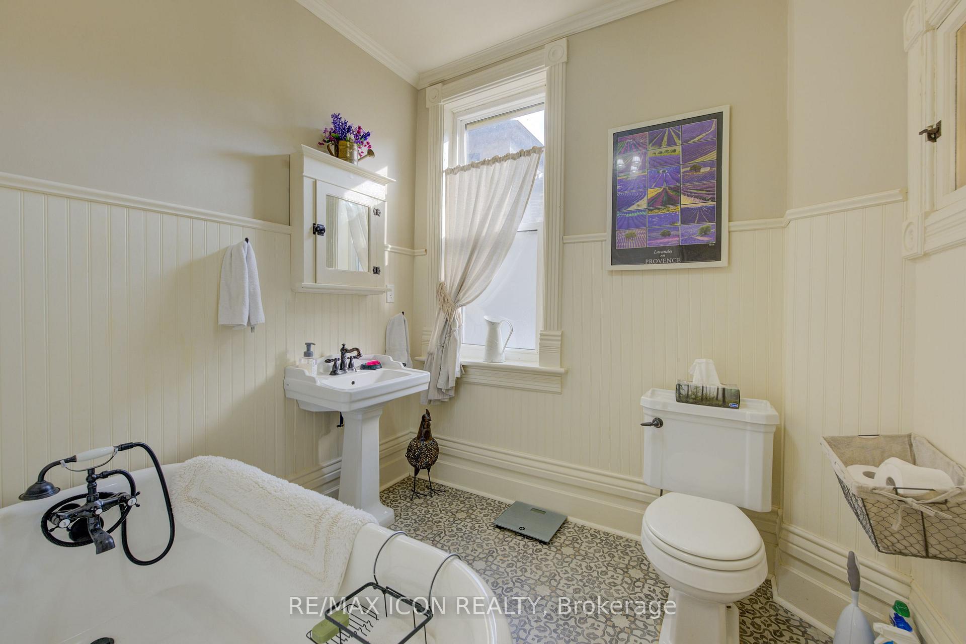 Photo 63 of 22 Harvey Street, Cambridge, Hespeler Village — HOMEH