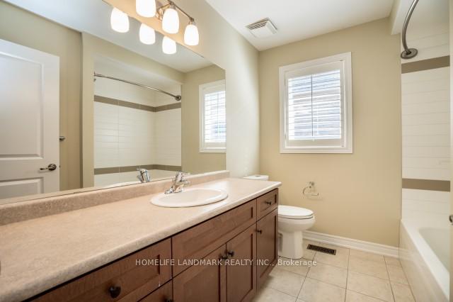 Photo 16 of 3230 Saltaire Crescent, Oakville, Bronte Creek — HOMEH