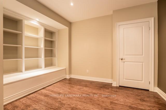 Photo 22 of 3230 Saltaire Crescent, Oakville, Bronte Creek — HOMEH