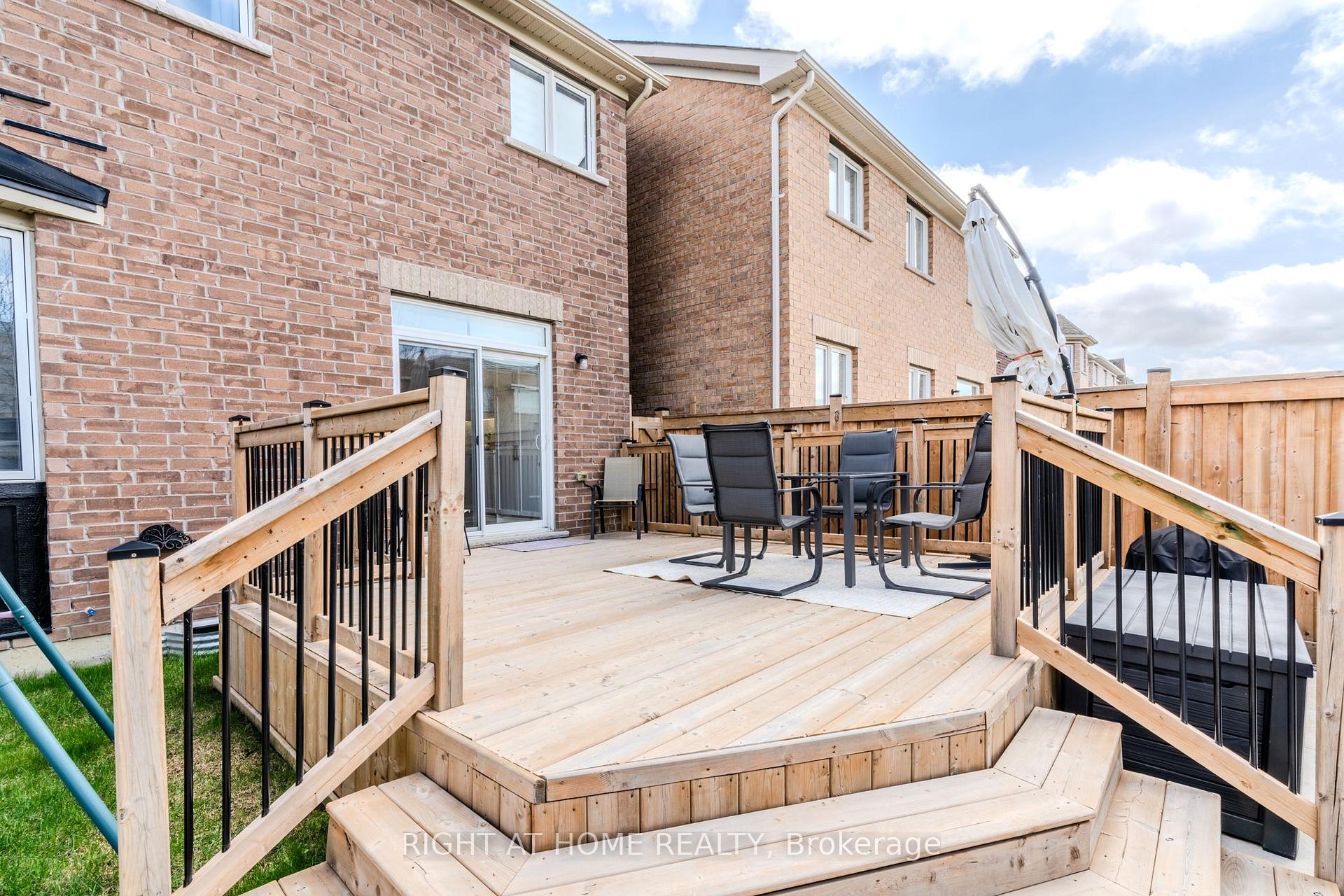 Photo 18 of 174 Newhouse Boulevard, Caledon, Rural Caledon — HOMEH