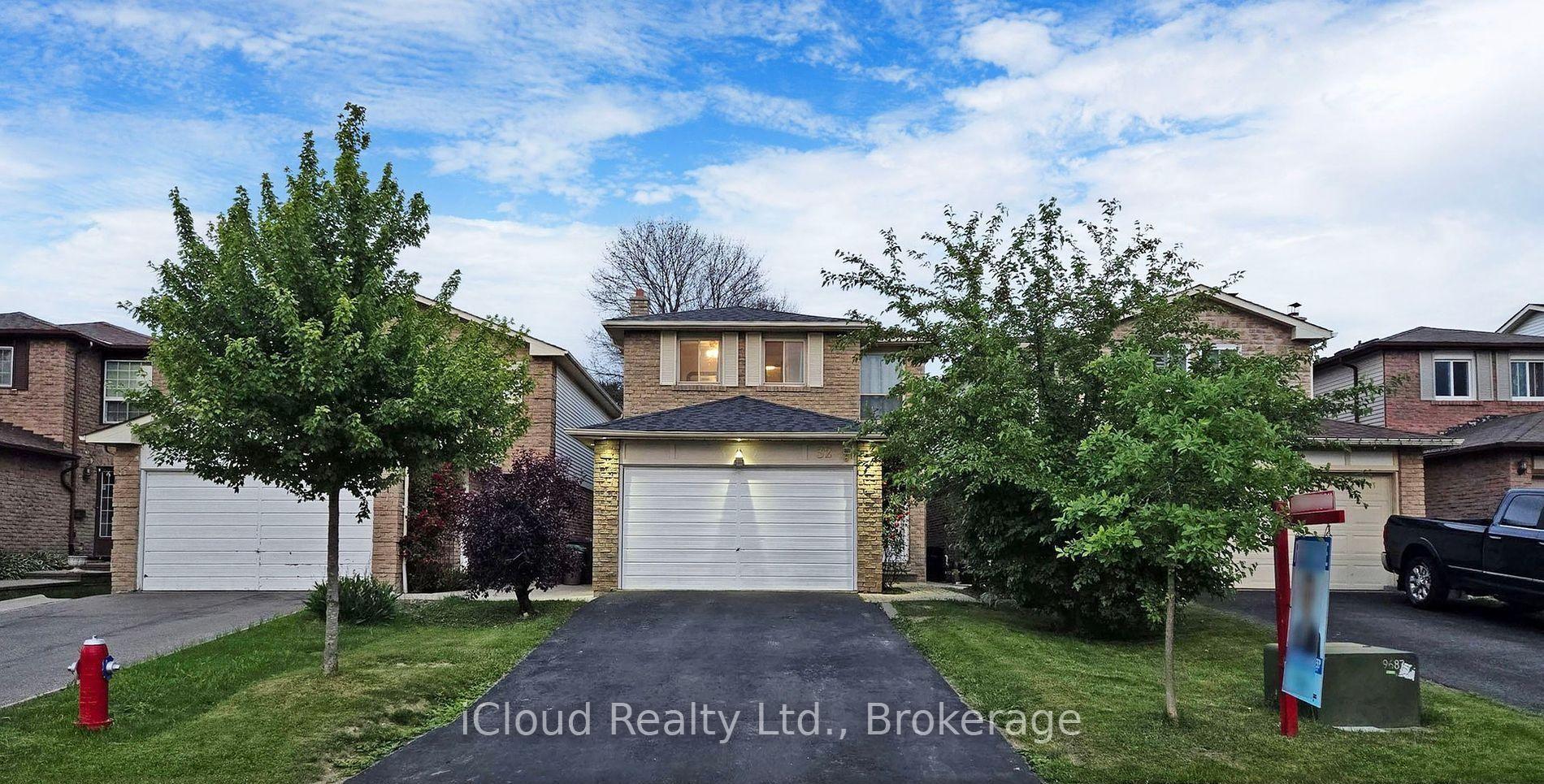 Front of 32 Dafoe Crescent