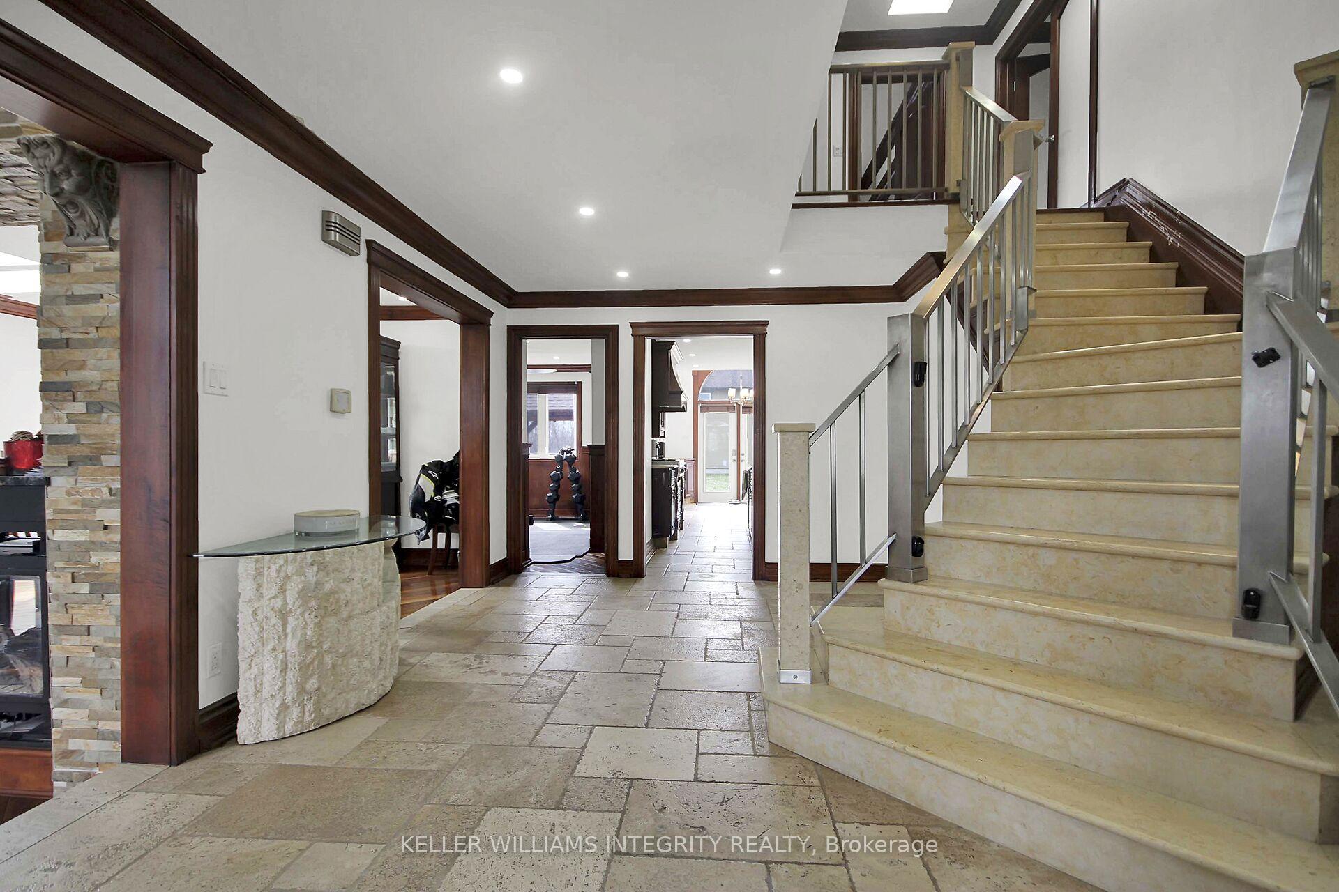 Photo 2 of 2796 Quinn Road, Ottawa, Emerald Woods/Sawmill Creek — HOMEH