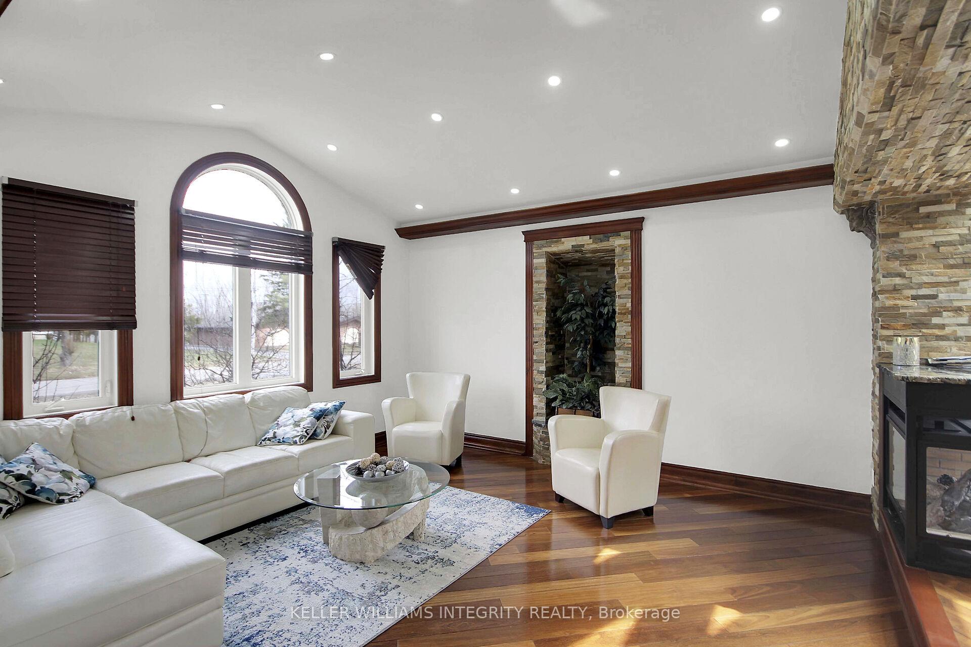 Photo 11 of 2796 Quinn Road, Ottawa, Emerald Woods/Sawmill Creek — HOMEH