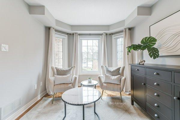 Photo 9 of 12 Cornerstone Court, Caledon, Bolton East — HOMEH