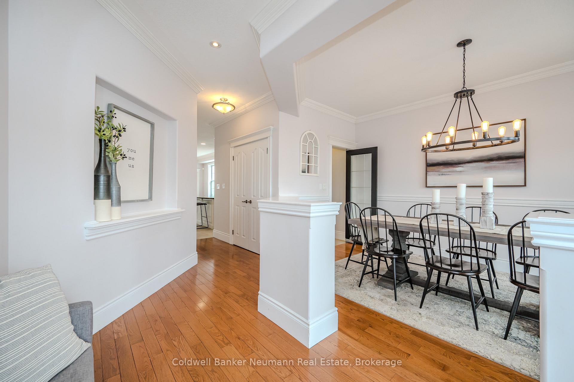 Photo 7 of 71 King Street, Guelph, St. George's — HOMEH