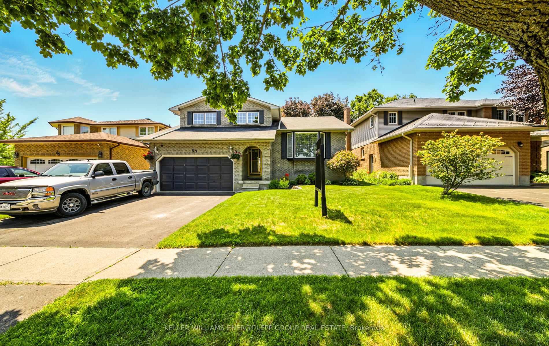 Front of 67 Foxhunt Trail