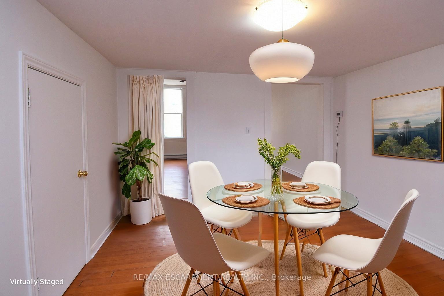 Photo 12 of 122 Evans Street, Hamilton, Landsdale — HOMEH