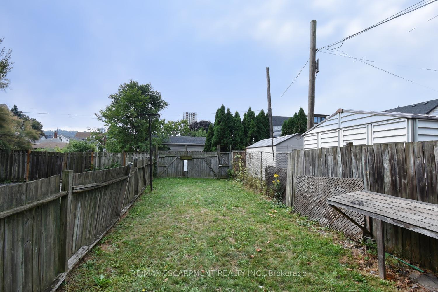 Photo 32 of 122 Evans Street, Hamilton, Landsdale — HOMEH