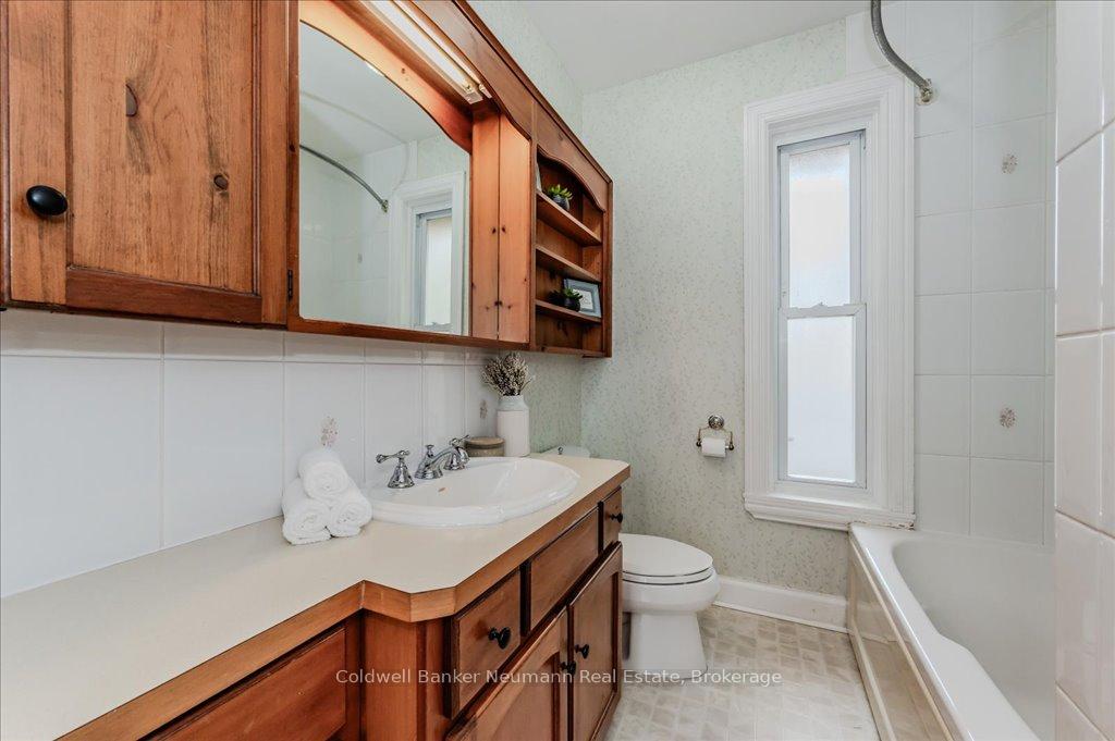 Photo 23 of 85 Cambridge Street, Guelph, Downtown — HOMEH