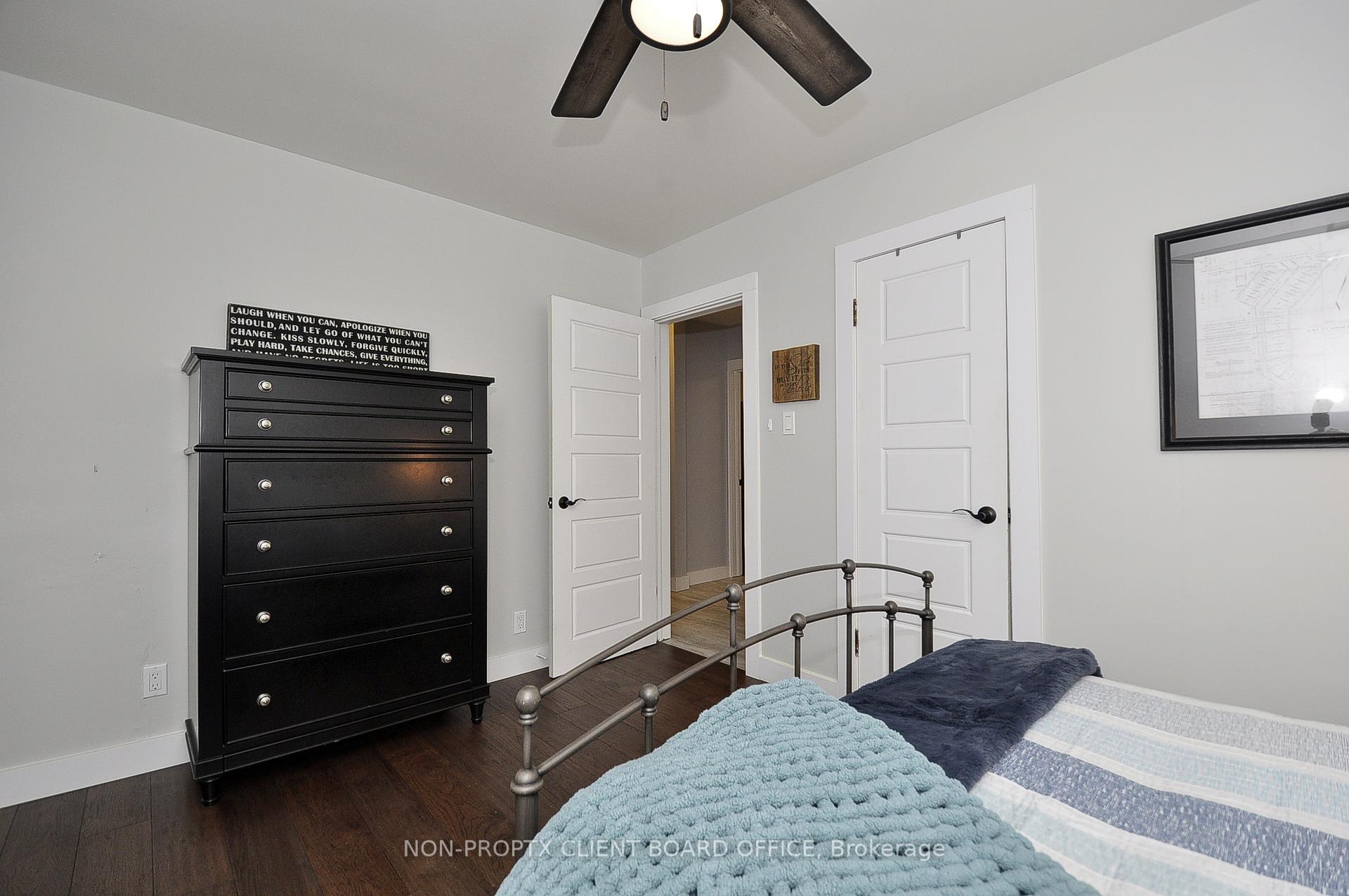 Photo 11 of 9 Christopher Drive, Cambridge — HOMEH