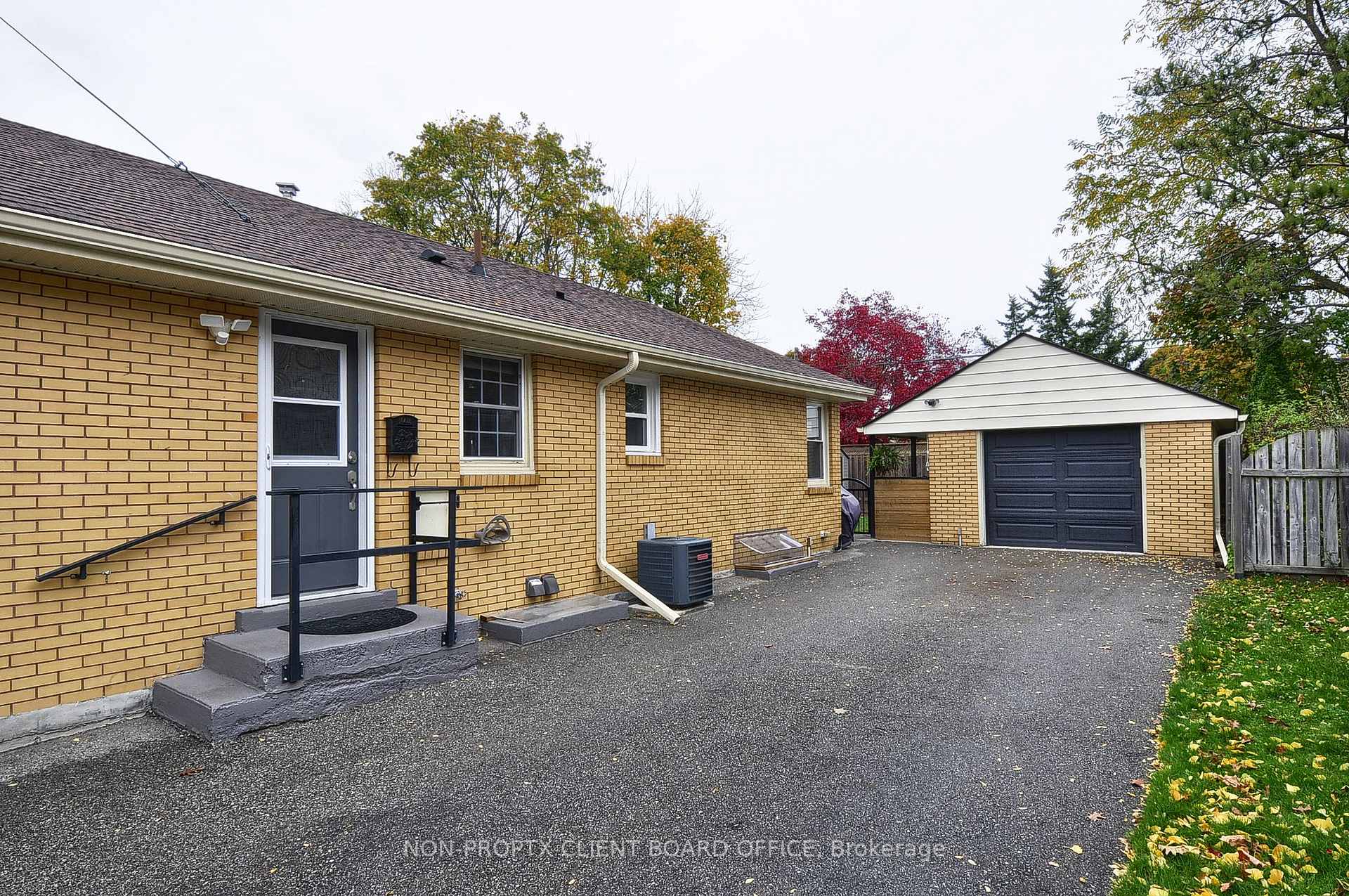 Photo 33 of 9 Christopher Drive, Cambridge — HOMEH