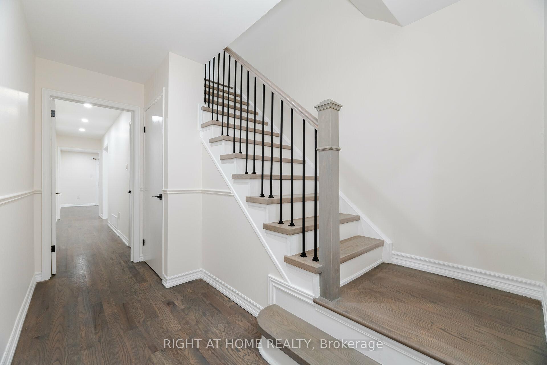 Photo 10 of 2435 Stefi Trail, Oakville, River Oaks — HOMEH