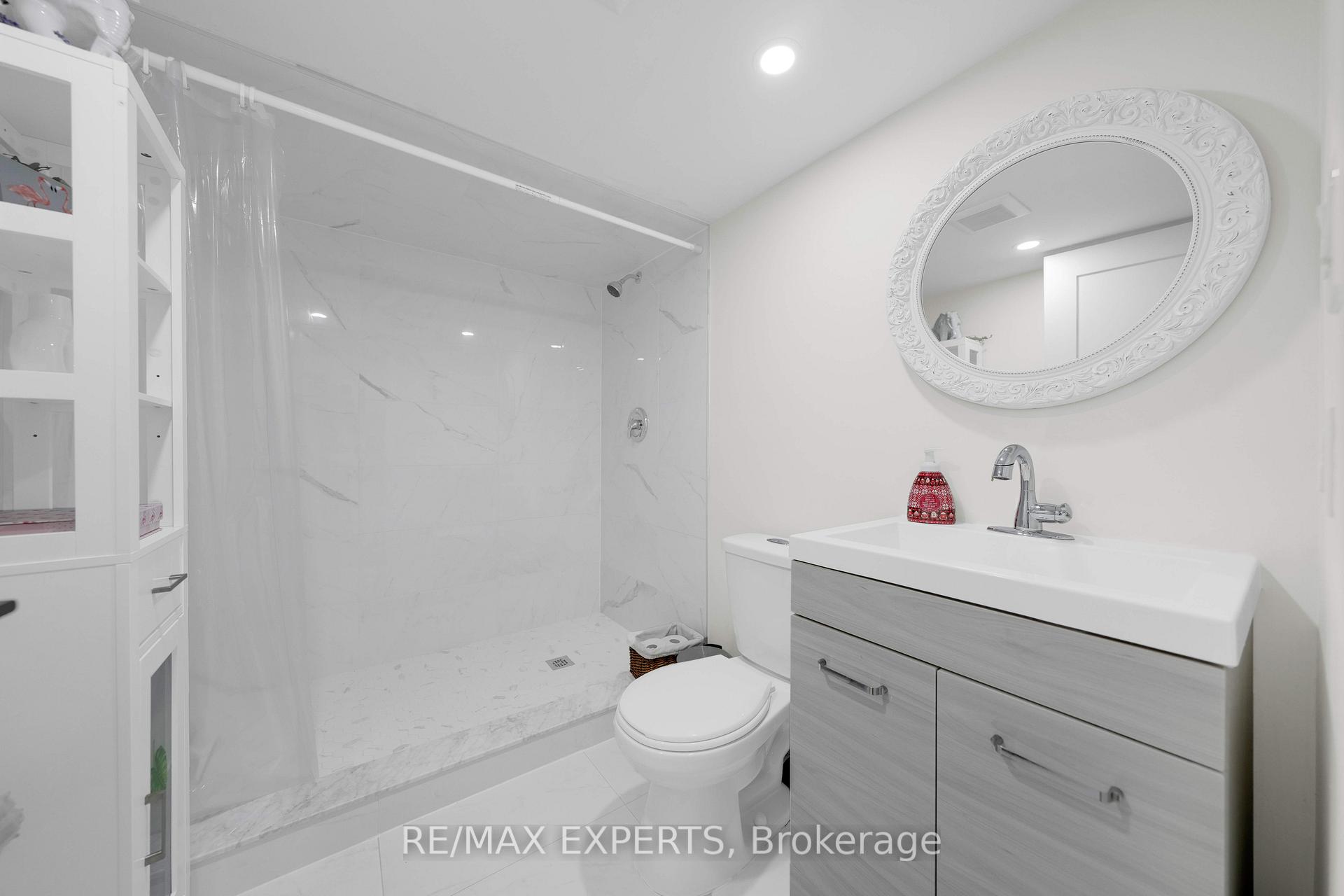 Photo 36 of 58 Humbershed Crescent, Caledon, Bolton West — HOMEH