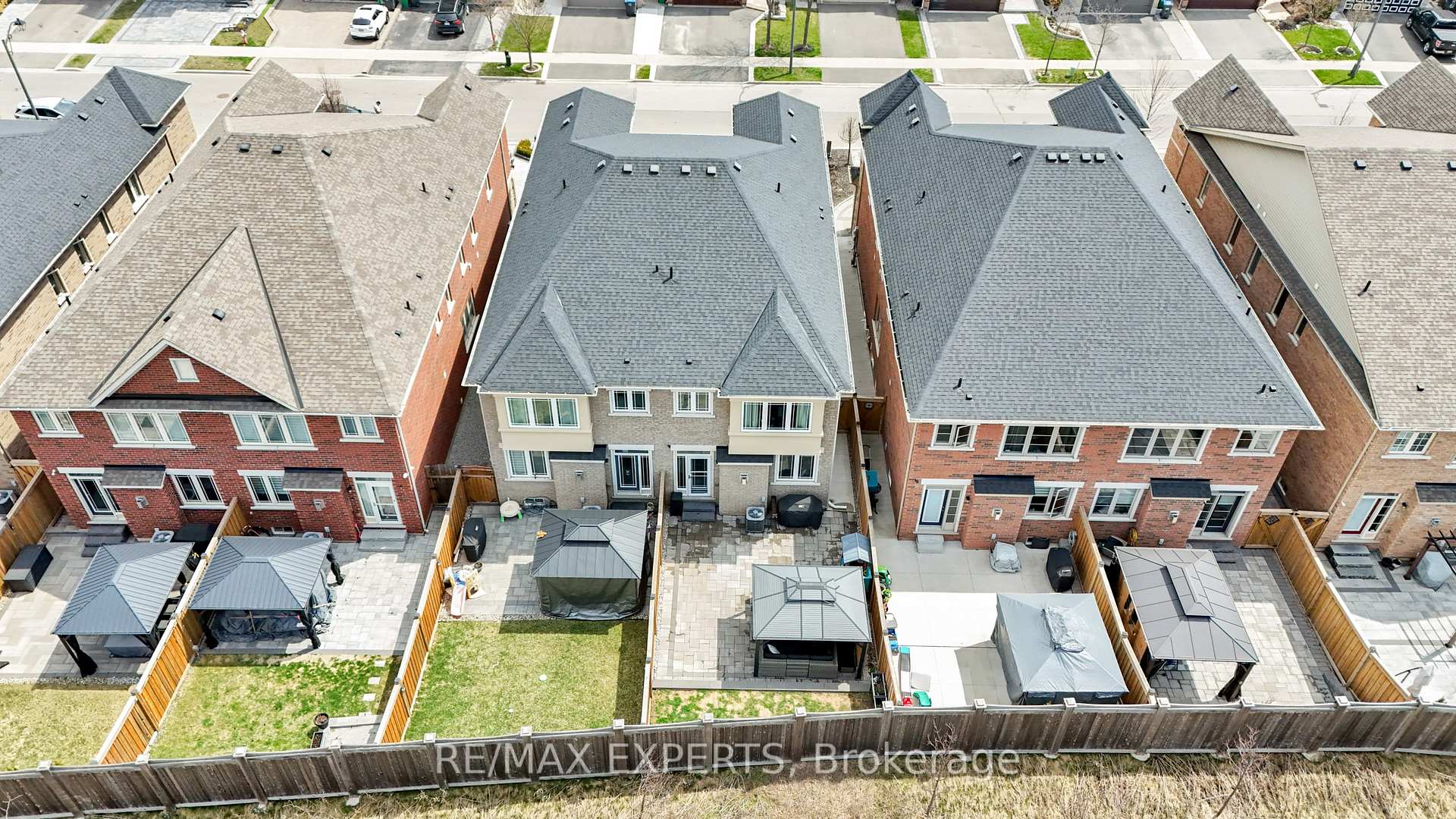 Photo 46 of 58 Humbershed Crescent, Caledon, Bolton West — HOMEH
