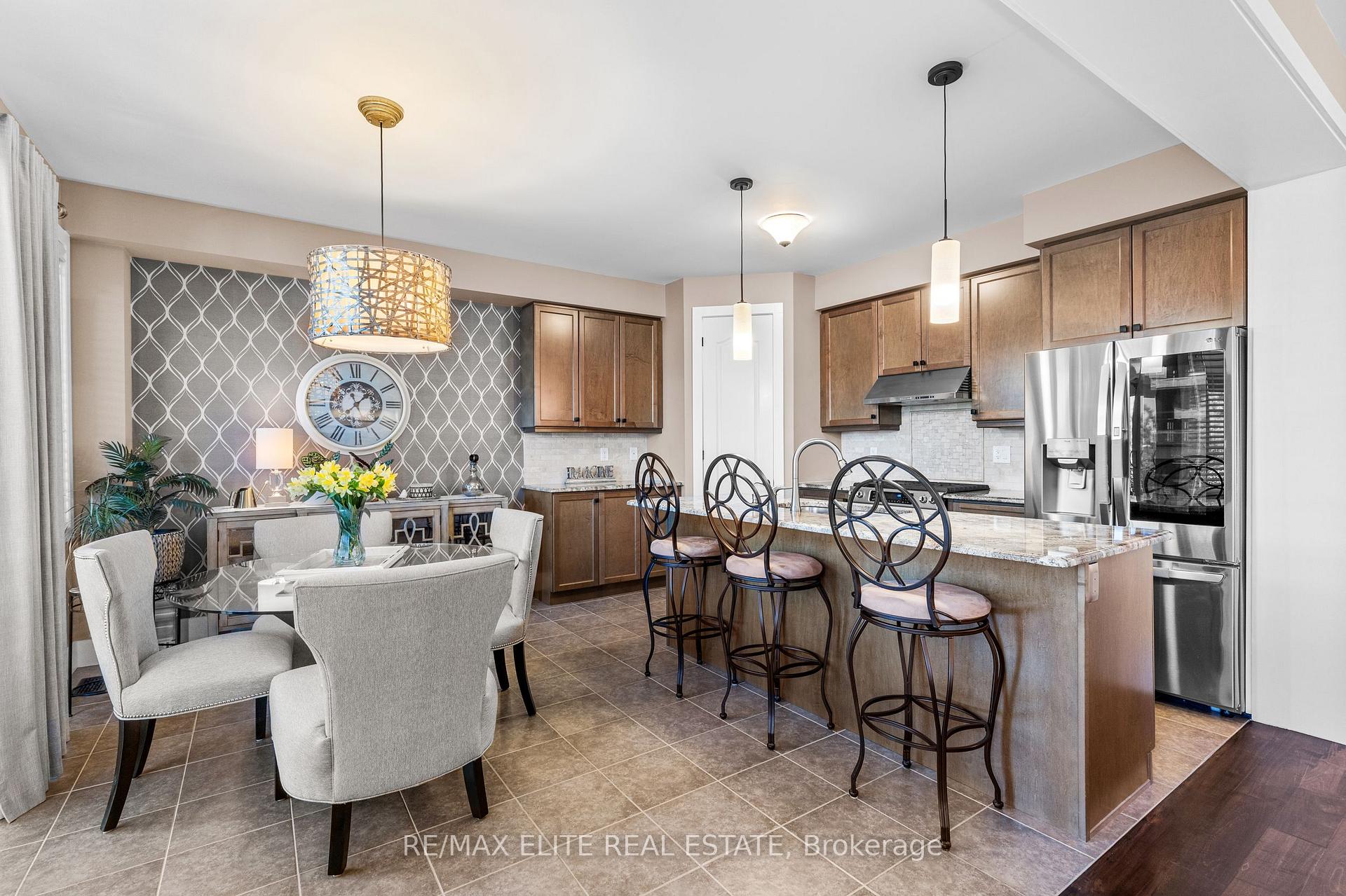 Photo 8 of 27 Arkwright Drive, Brampton, Northwest Brampton — HOMEH