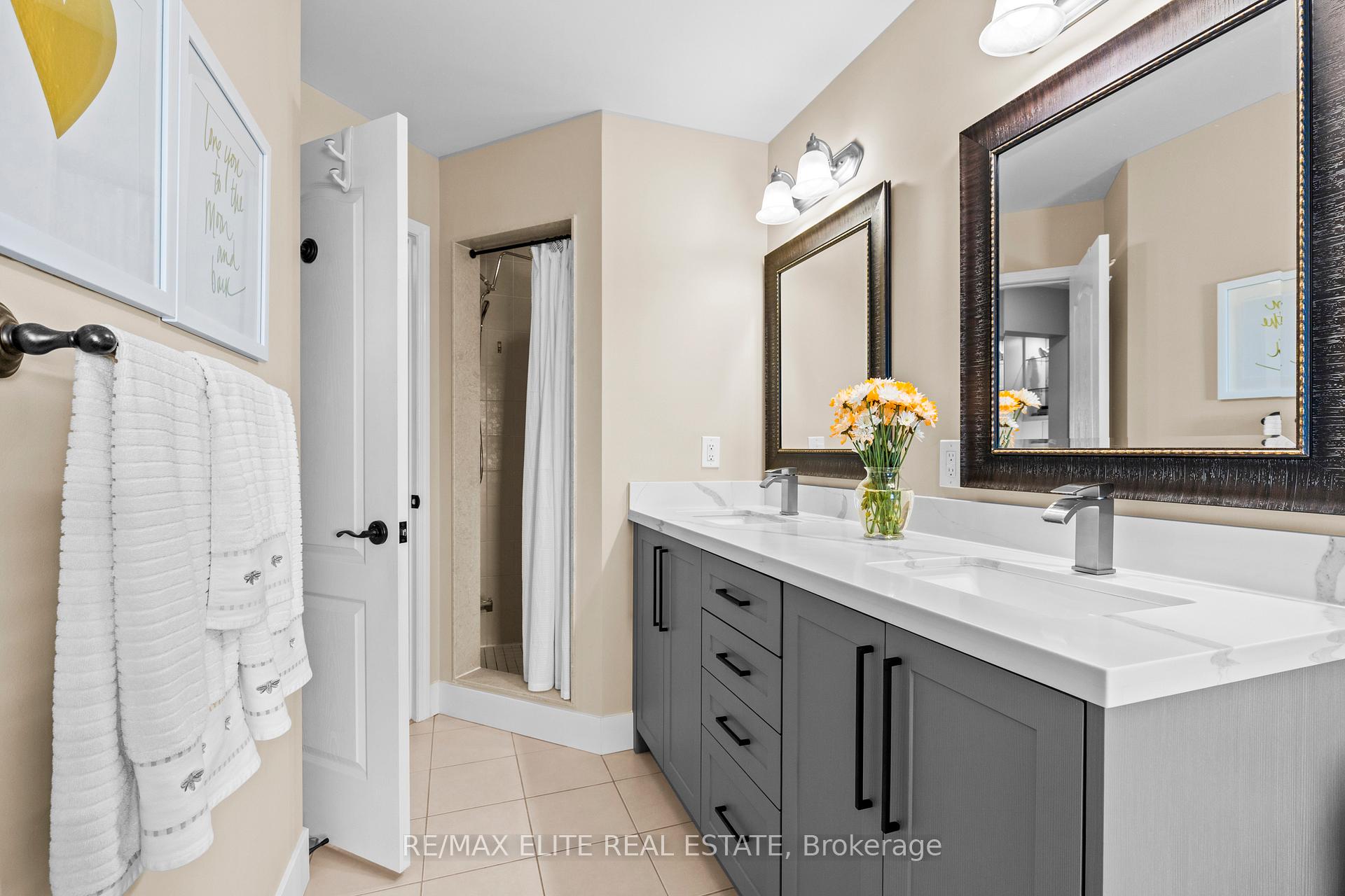 Photo 20 of 27 Arkwright Drive, Brampton, Northwest Brampton — HOMEH