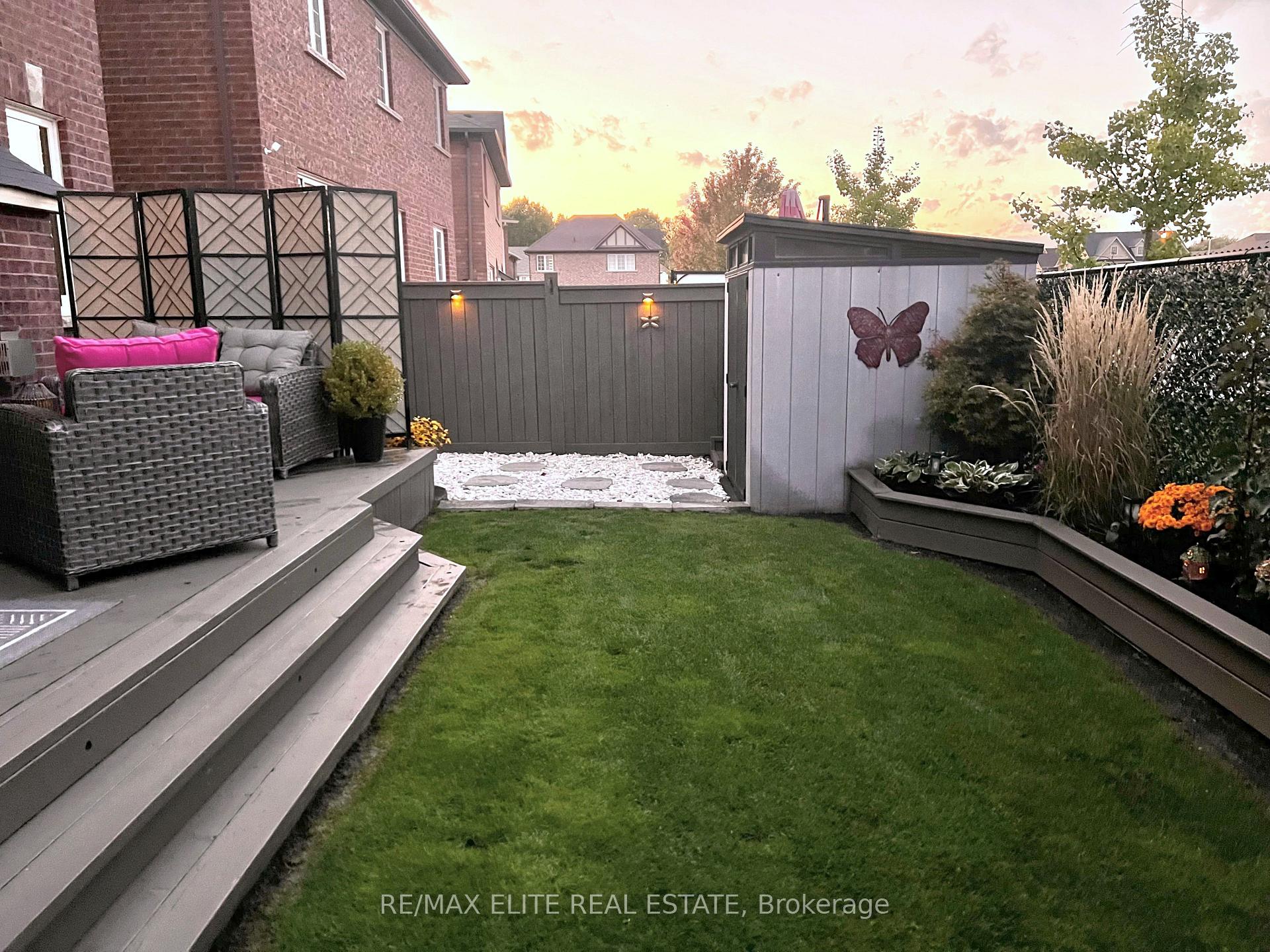 Photo 35 of 27 Arkwright Drive, Brampton, Northwest Brampton — HOMEH