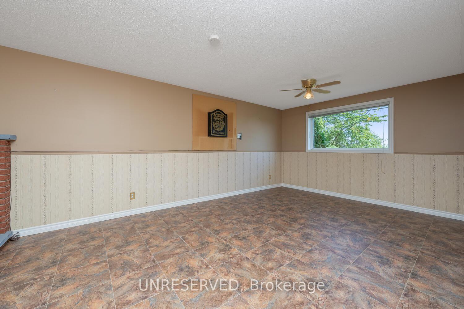 Photo 22 of 13074 Fallbrook Trail, Halton Hills, Rural Halton Hills — HOMEH