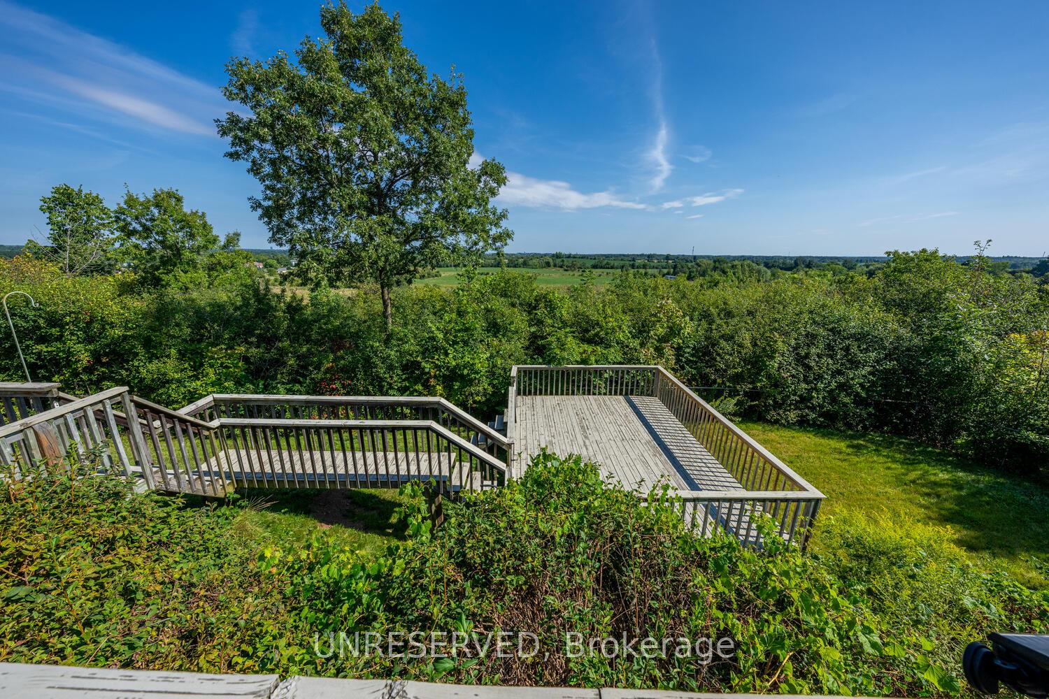 Photo 32 of 13074 Fallbrook Trail, Halton Hills, Rural Halton Hills — HOMEH