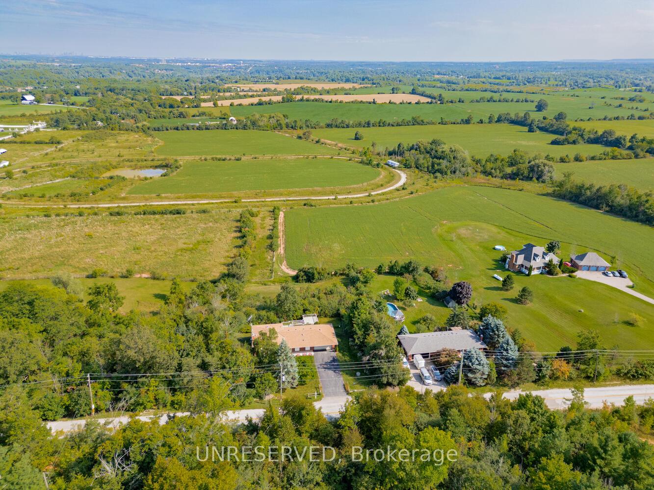 Photo 35 of 13074 Fallbrook Trail, Halton Hills, Rural Halton Hills — HOMEH