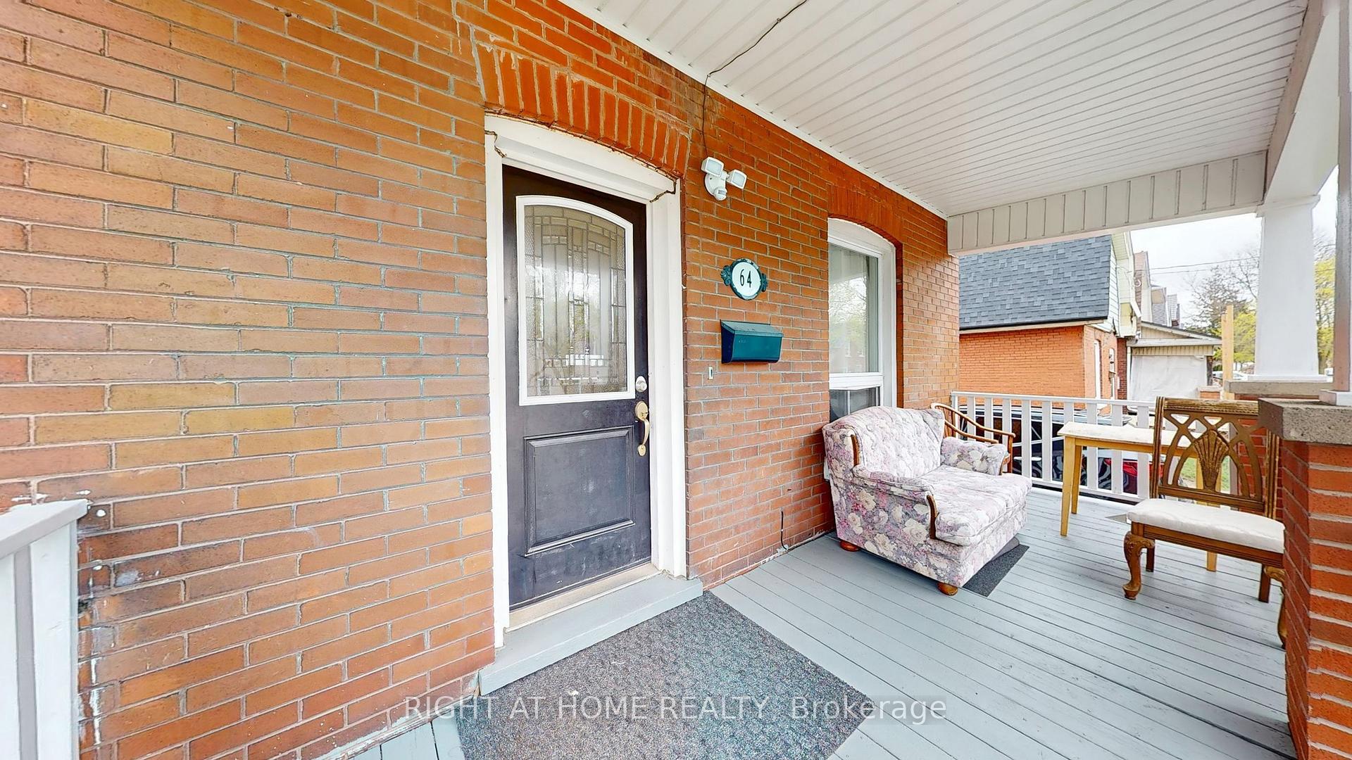 Photo 3 of 64 Eagle Avenue, Brant, Brantford Twp — HOMEH