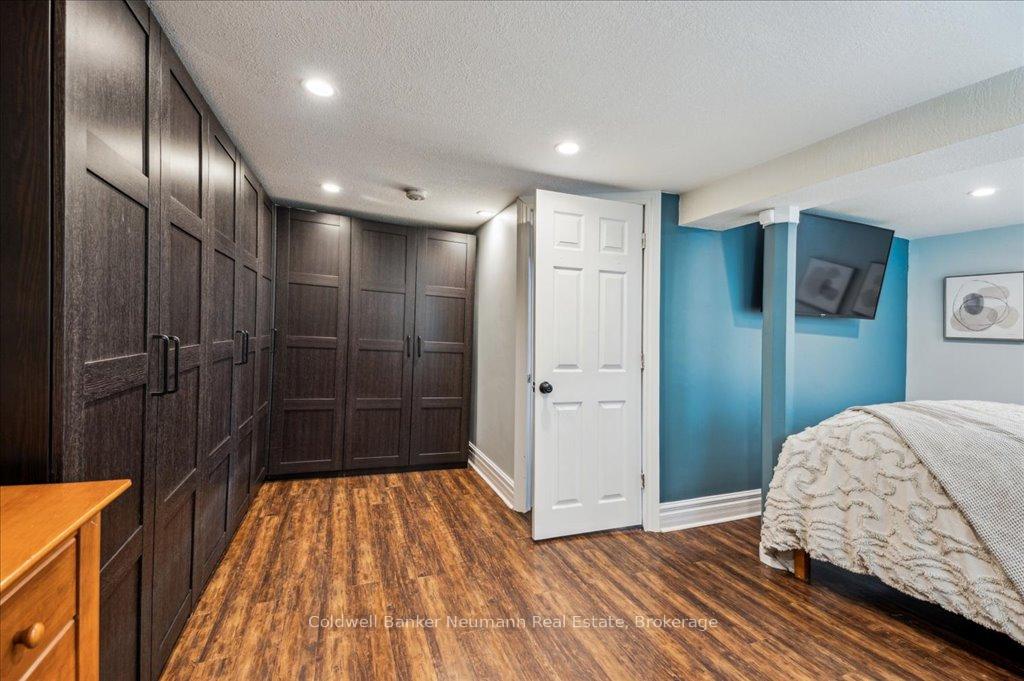 Photo 10 of 28 Stanley Street, Guelph, Exhibition Park — HOMEH