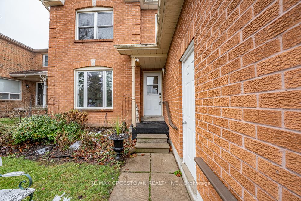 Photo 26 of 36 Sherie Drive, Georgina, Keswick North — HOMEH
