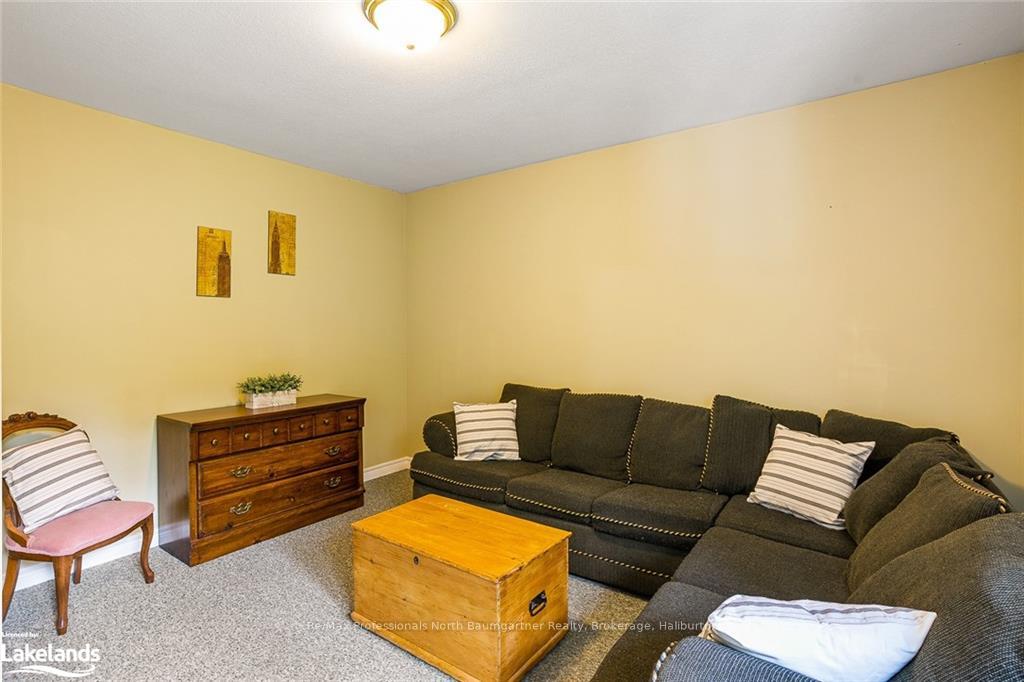 Photo 21 of 1035 Pebble Brook Lane, Algonquin Highlands, Stanhope — HOMEH