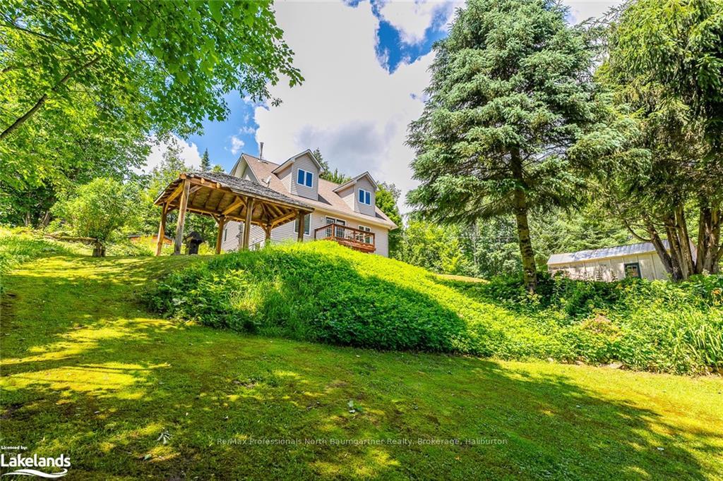 Photo 46 of 1035 Pebble Brook Lane, Algonquin Highlands, Stanhope — HOMEH