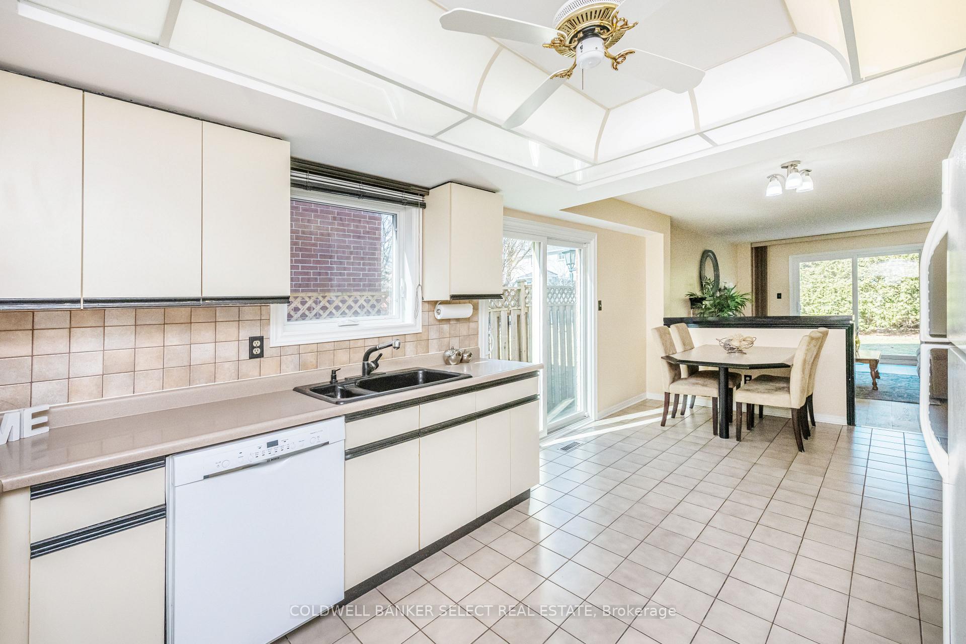 Photo 14 of 2 St Michaels Crescent, Caledon, Bolton North — HOMEH