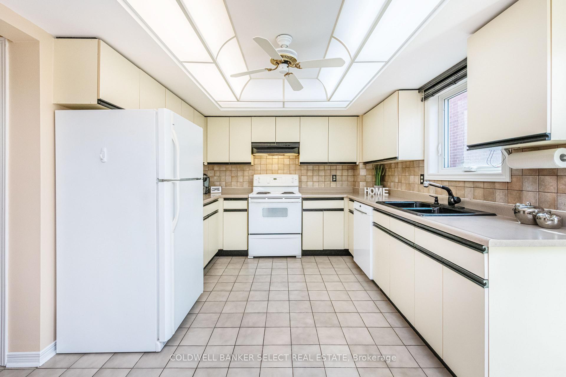 Photo 15 of 2 St Michaels Crescent, Caledon, Bolton North — HOMEH