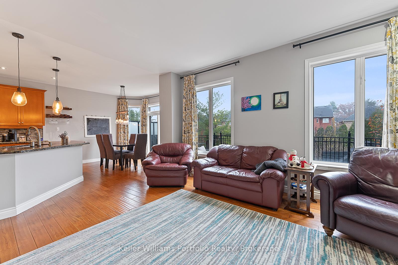 Photo 12 of 2227 Pheasant Lane, Oakville, West Oak Trails — HOMEH