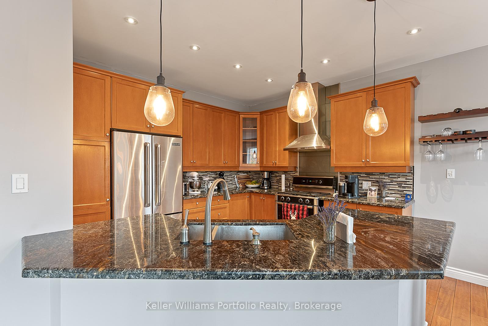 Photo 15 of 2227 Pheasant Lane, Oakville, West Oak Trails — HOMEH
