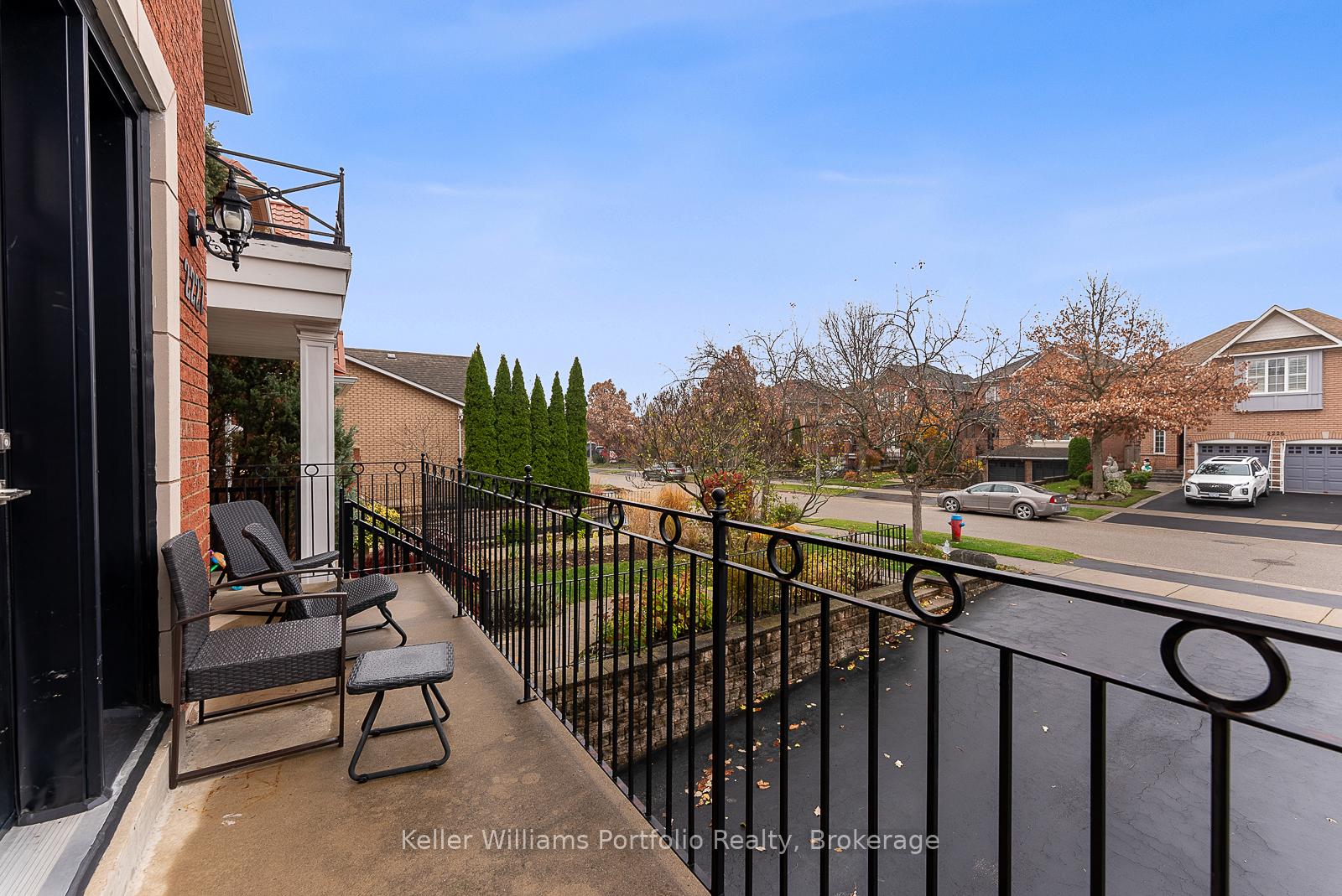 Photo 20 of 2227 Pheasant Lane, Oakville, West Oak Trails — HOMEH
