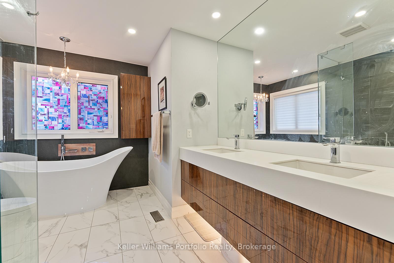 Photo 21 of 2227 Pheasant Lane, Oakville, West Oak Trails — HOMEH