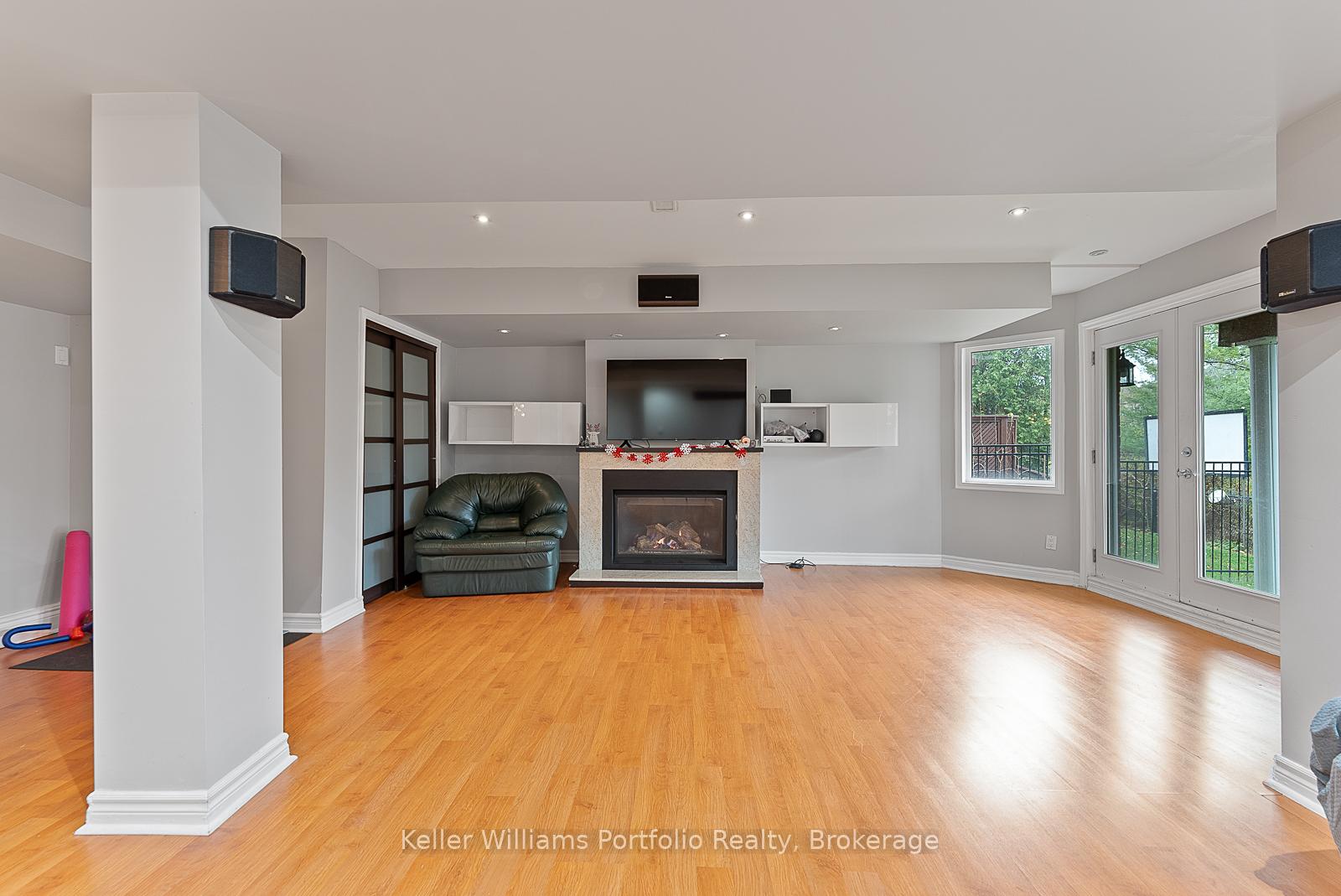 Photo 26 of 2227 Pheasant Lane, Oakville, West Oak Trails — HOMEH