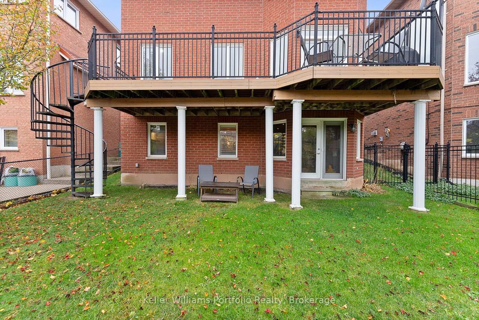 Photo 40 of 2227 Pheasant Lane, Oakville, West Oak Trails — HOMEH