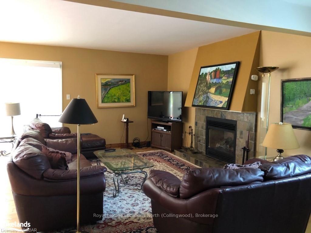 Photo 2 of 165 Settlers Way, Blue Mountains — HOMEH