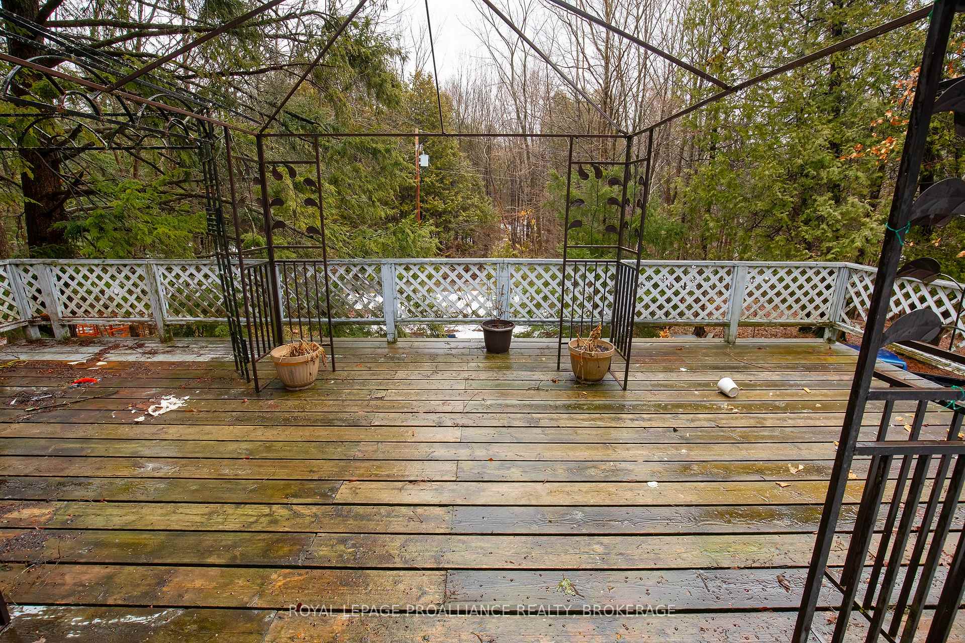 Photo 20 of 1067 Cedarwoods Drive, Frontenac, Frontenac South — HOMEH