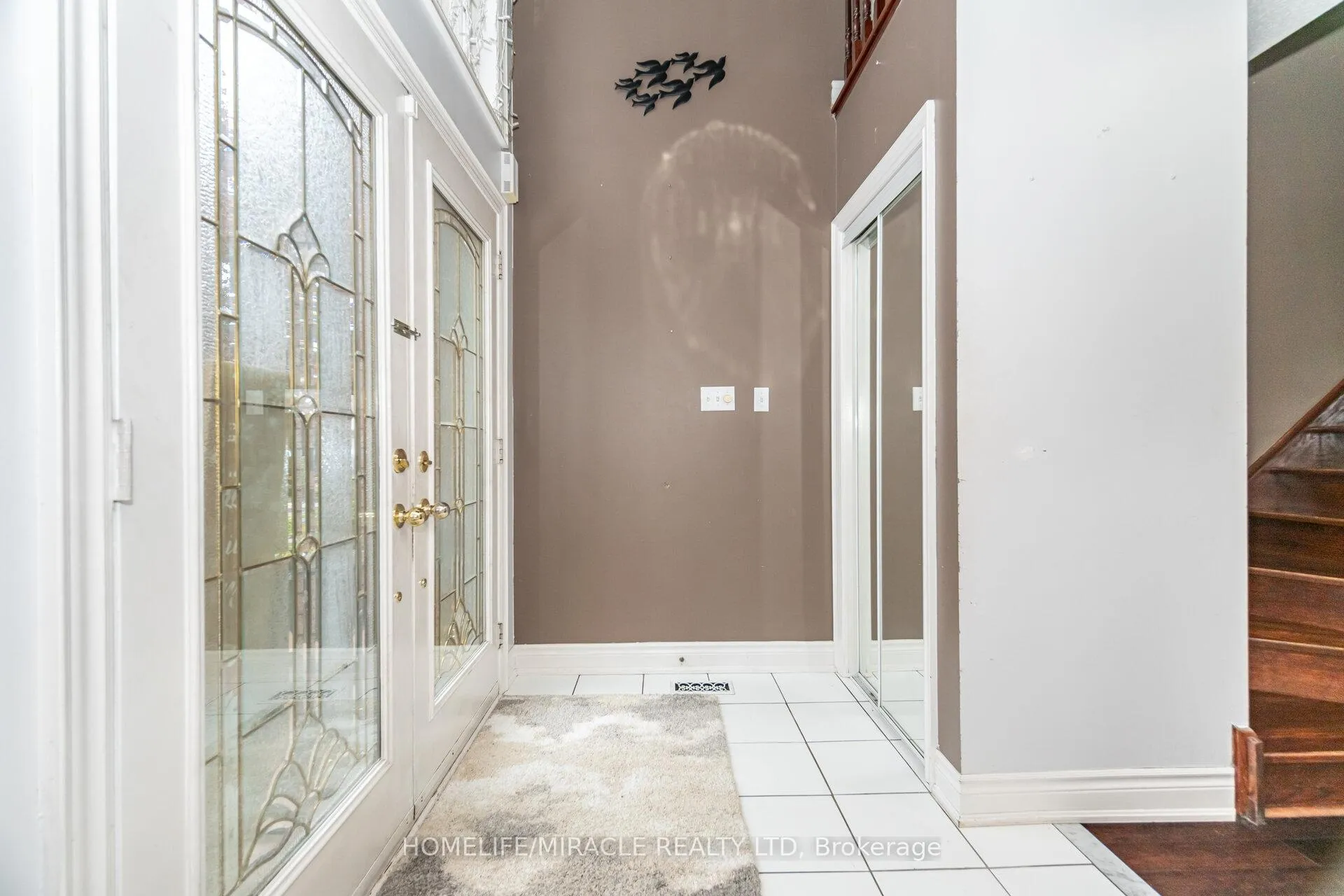 Photo 6 of 62 Queen Mary Drive, Brampton, Fletcher's Meadow — HOMEH
