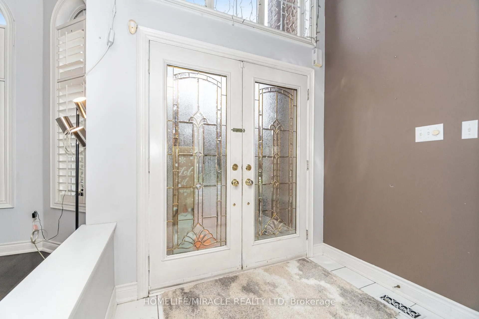 Photo 9 of 62 Queen Mary Drive, Brampton, Fletcher's Meadow — HOMEH
