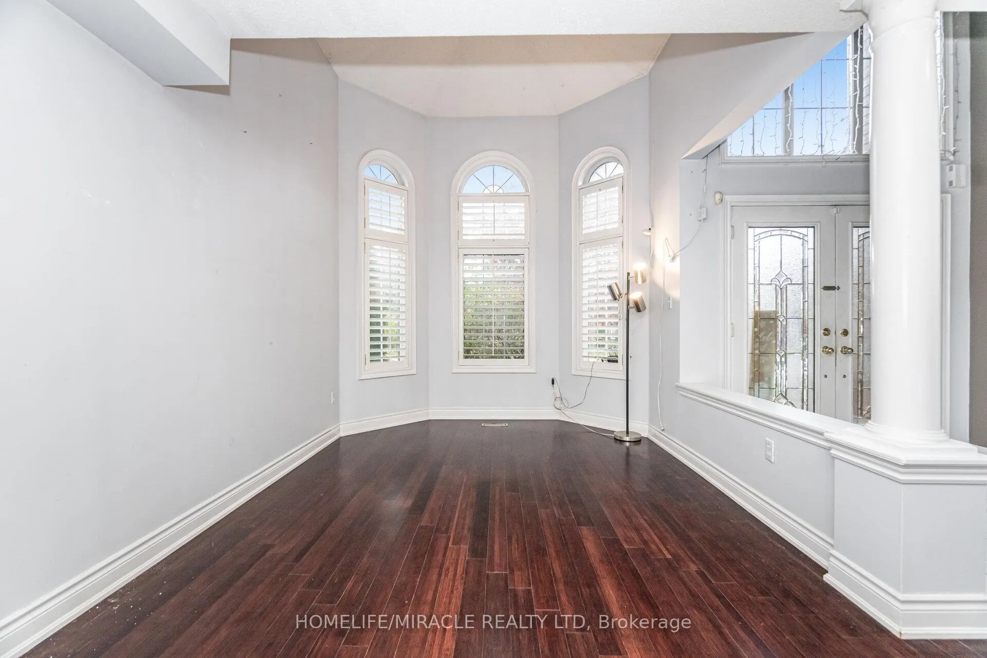 Photo 13 of 62 Queen Mary Drive, Brampton, Fletcher's Meadow — HOMEH