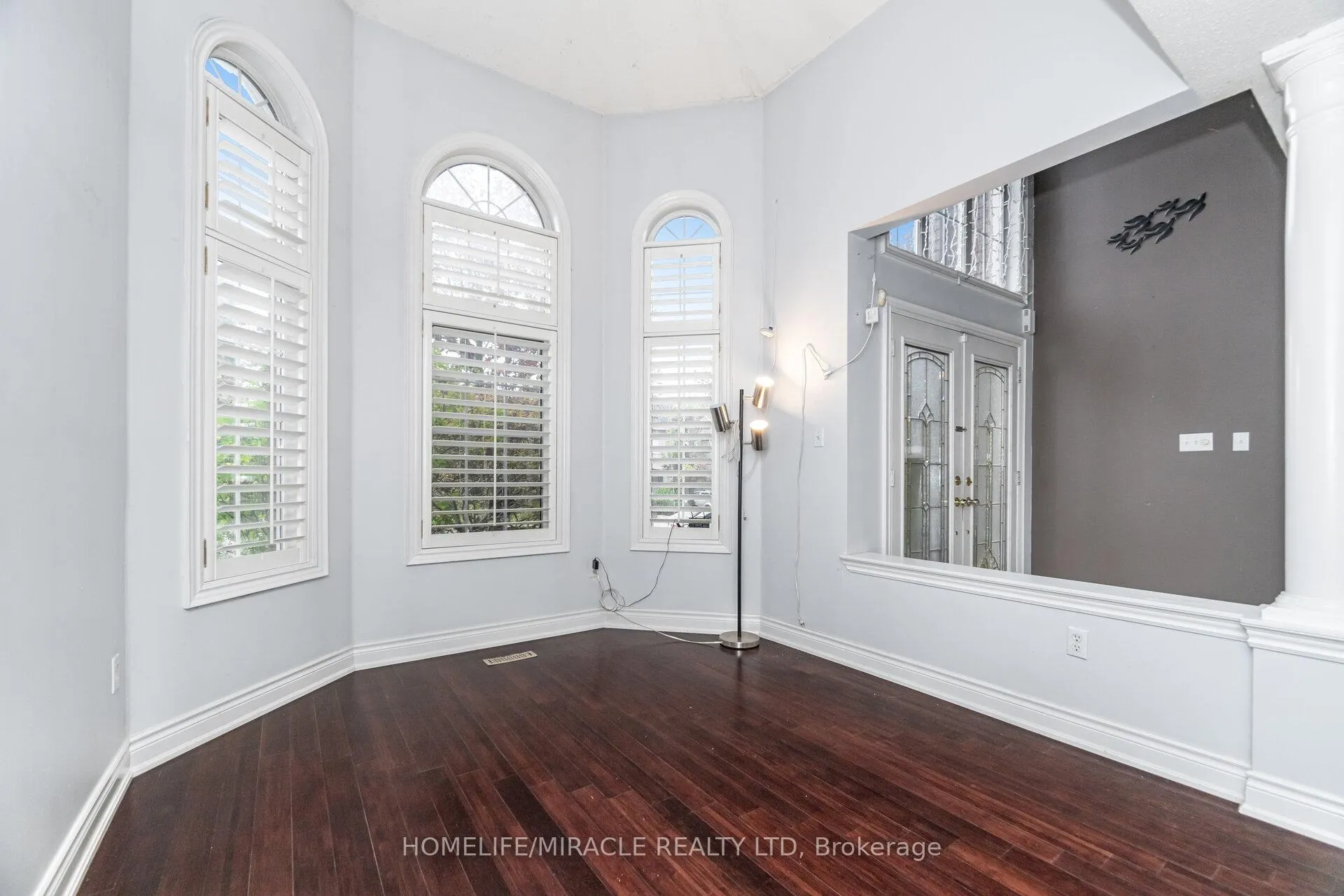 Photo 14 of 62 Queen Mary Drive, Brampton, Fletcher's Meadow — HOMEH